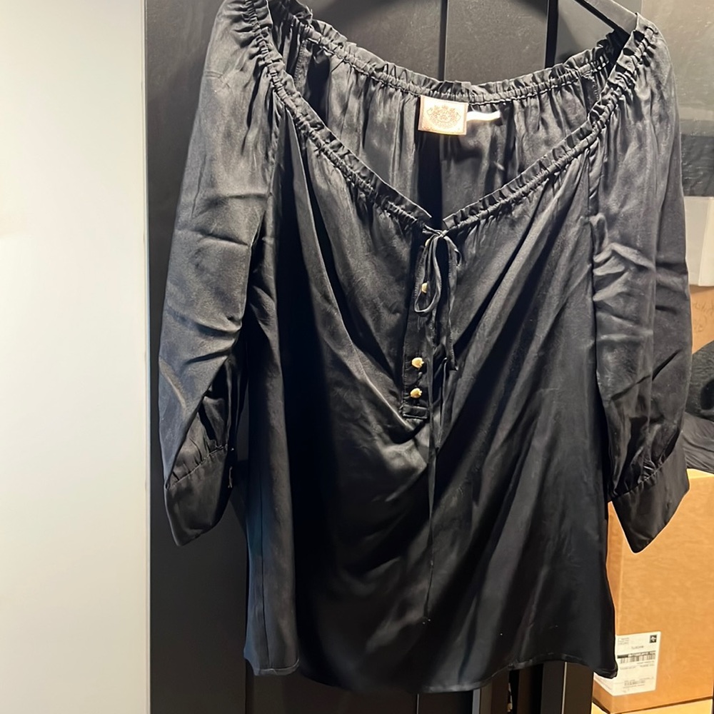 Juicy couture blouse